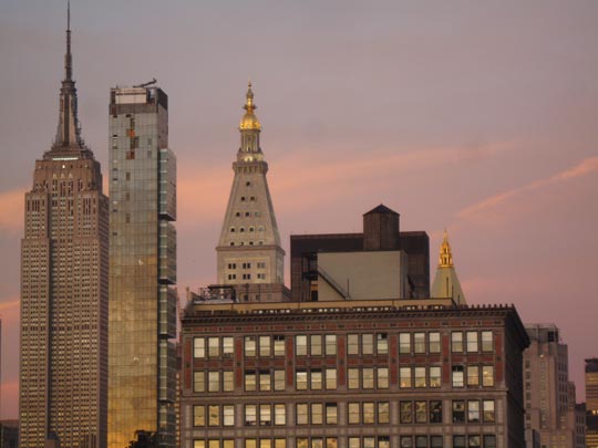  MIKEL URMENETA _ empire 5.37h. 