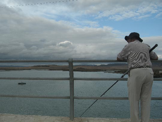  MIKEL URMENETA _ gaupasa y paraiso (1) 