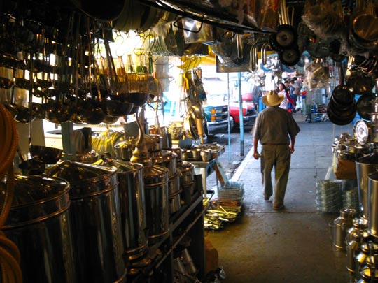  MIKEL URMENETA _ hombre a la sombra 