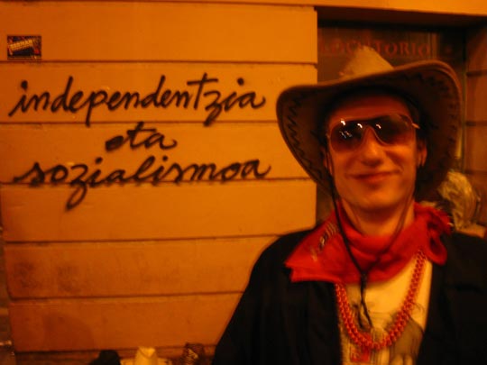  MIKEL URMENETA _ iruñea bold handwriting 