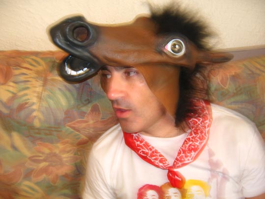  MIKEL URMENETA _ john waine sistiaga, estuvo en sf 