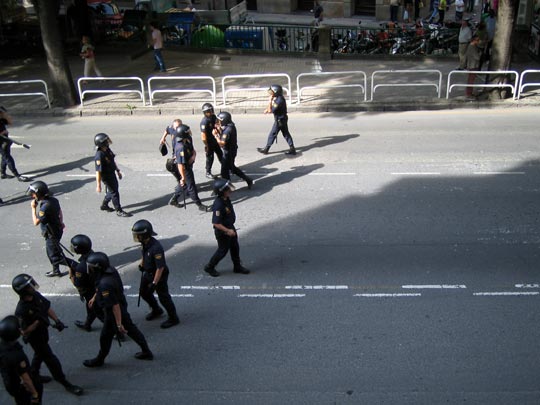  MIKEL URMENETA _ madera parade 