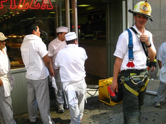  MIKEL URMENETA _ se quemó la pizzeria (1) 