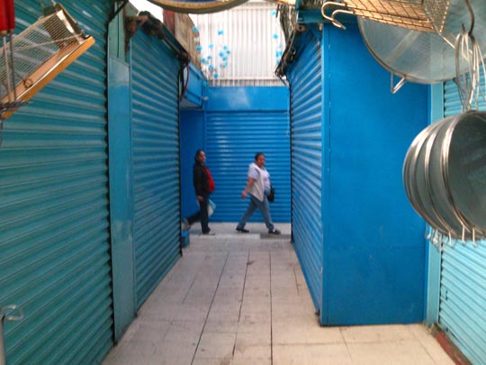  MIKEL URMENETA _ turquesa 