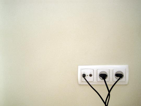  MARTA PEIRÓ _ esa maldita pared 