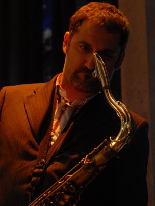  PAU COSTA _ saxo driver 