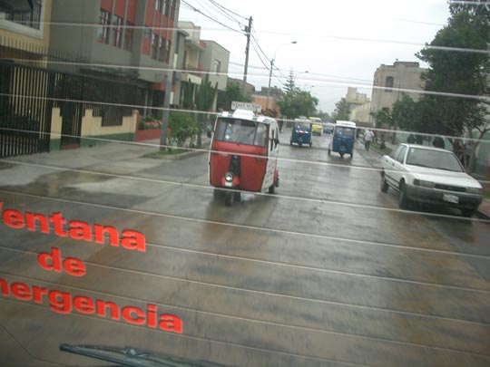  PEP POBLET _ me persiguen los alienígenas 