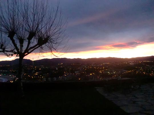  PEIO RUIZ CABESTANY _ 22-12-12, parece que amanece 