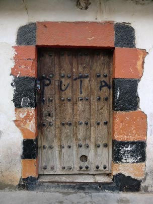  PEIO RUIZ CABESTANY _ falta 'er' 