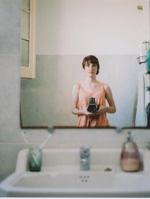  SARA COSTA _ autorretrato en ocutbre 