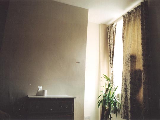  SARA COSTA _ escondido 