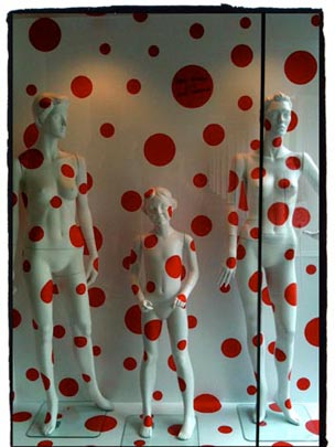  THE JAPAN PHOTO PROJECT _ yayoi kusama's work 